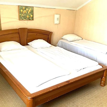 Sun Shine Apartments Jūrkalne Екстериор снимка