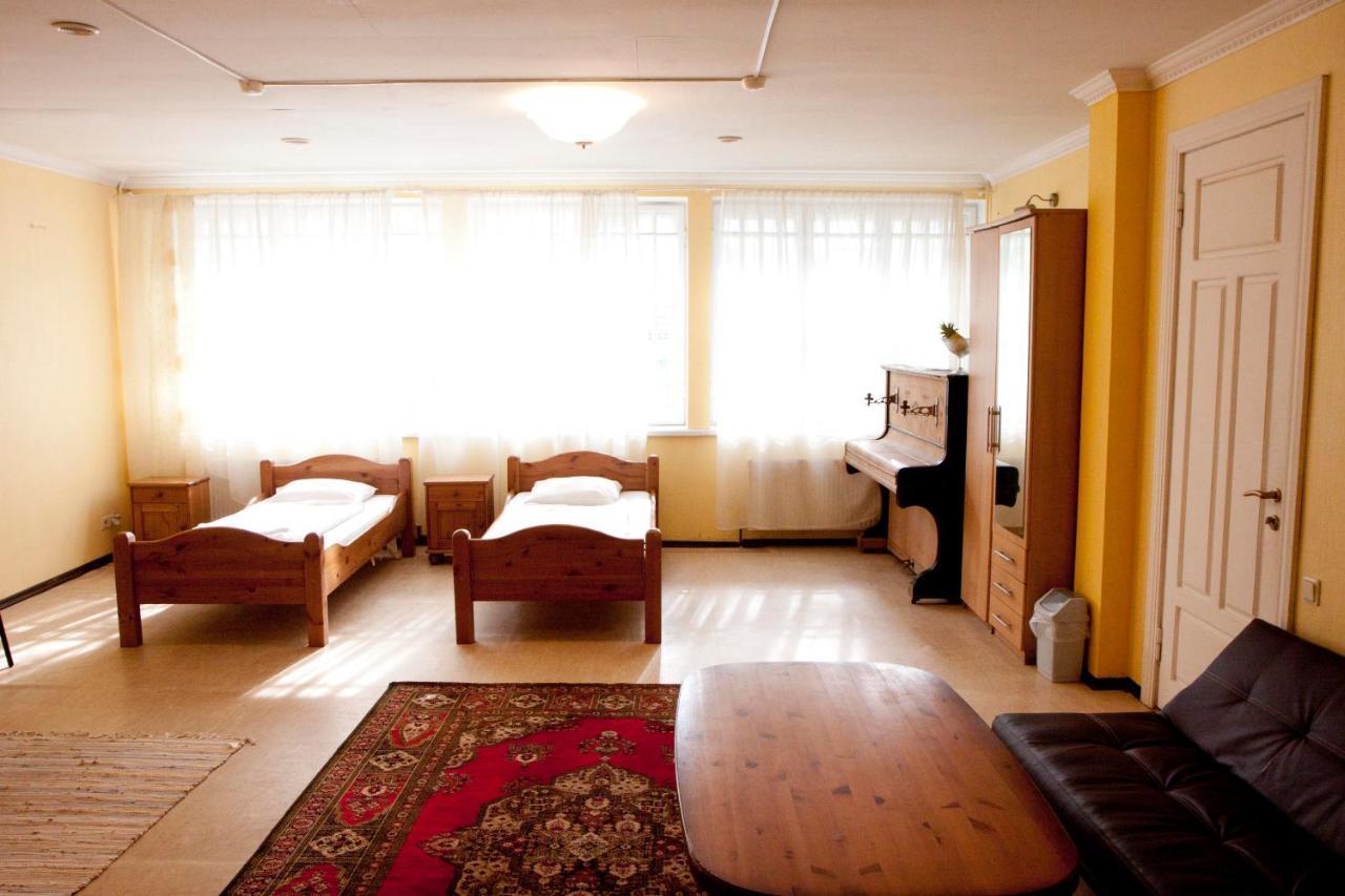 Sun Shine Apartments Jūrkalne Екстериор снимка