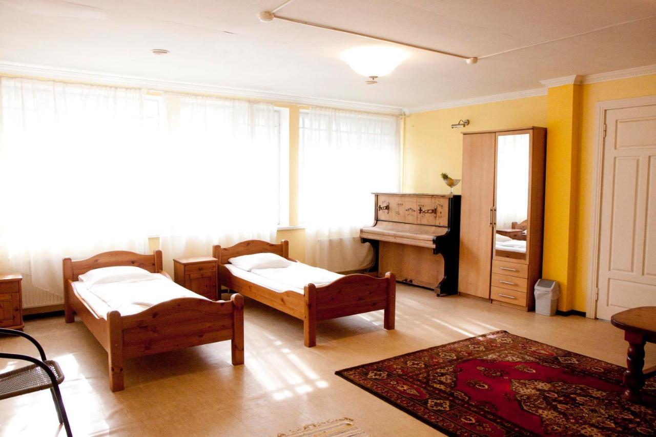 Sun Shine Apartments Jūrkalne Екстериор снимка
