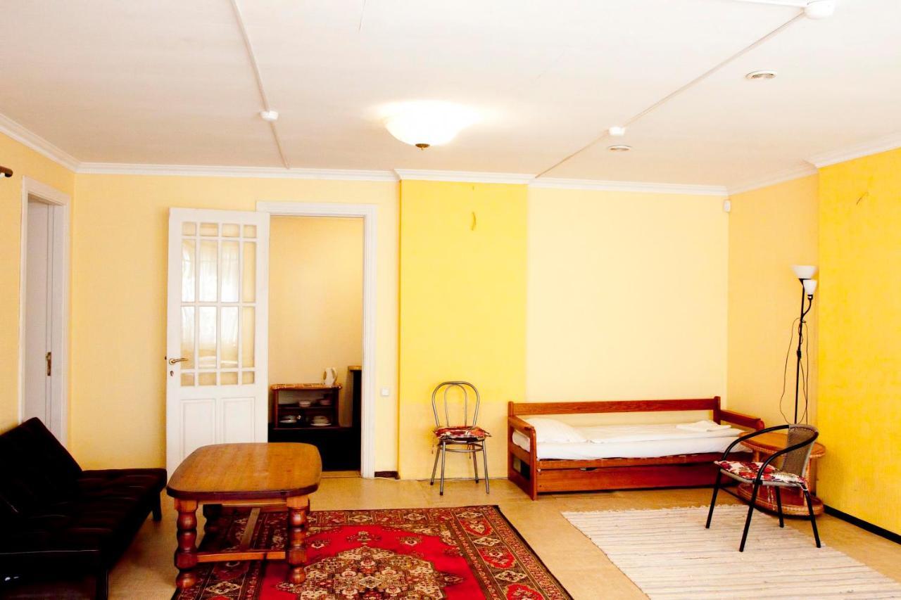 Sun Shine Apartments Jūrkalne Екстериор снимка