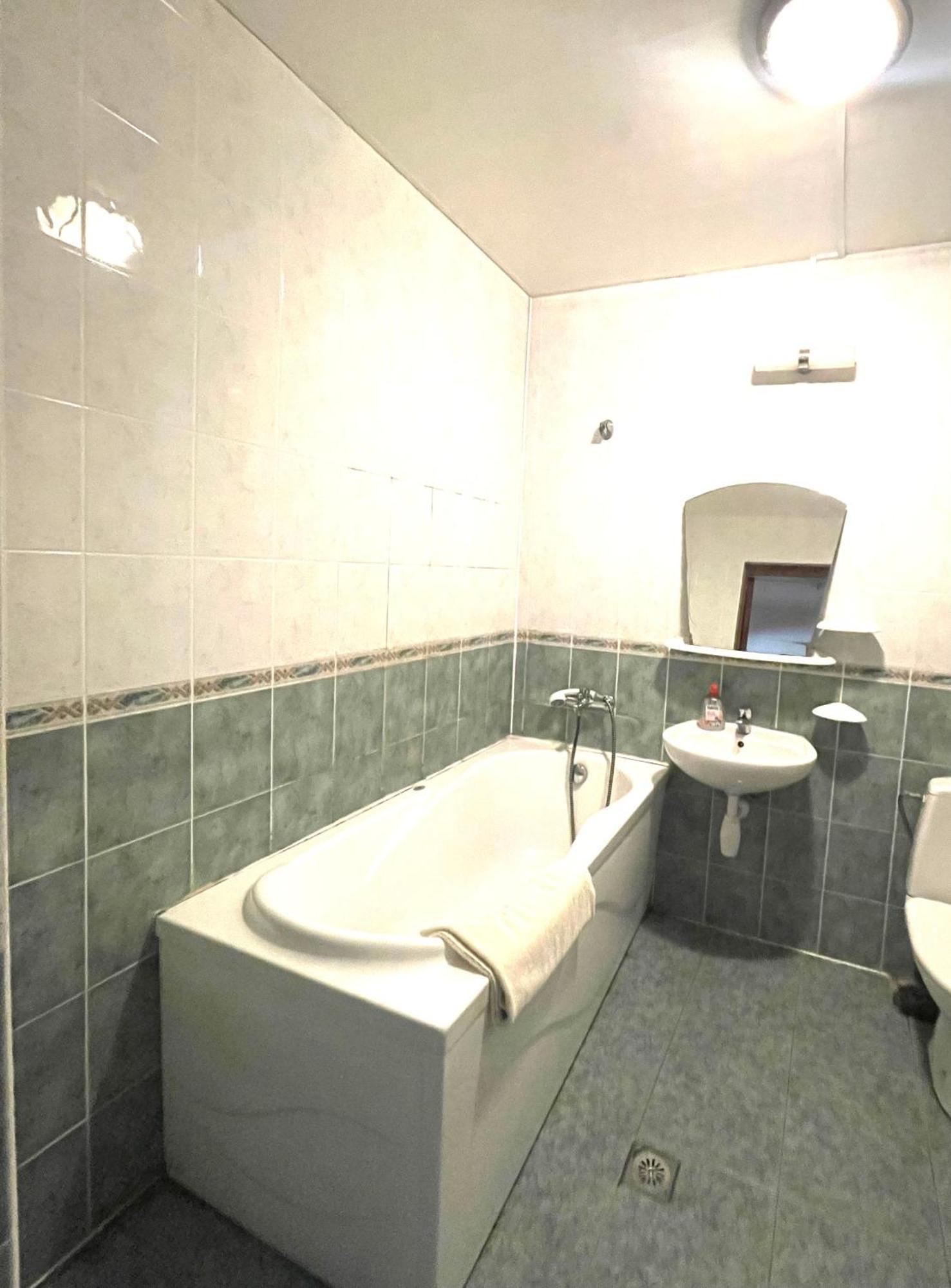 Sun Shine Apartments Jūrkalne Екстериор снимка