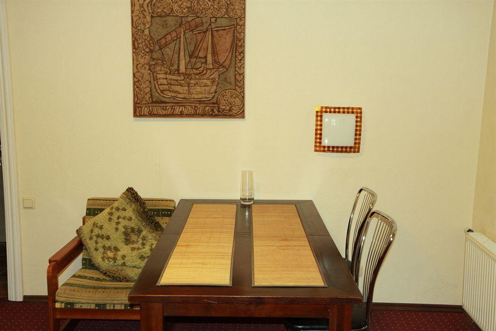 Sun Shine Apartments Jūrkalne Екстериор снимка