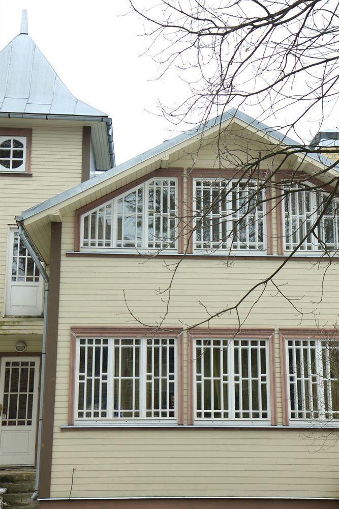 Sun Shine Apartments Jūrkalne Екстериор снимка
