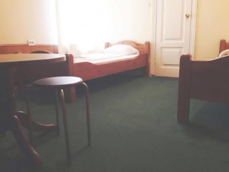 Sun Shine Apartments Jūrkalne Екстериор снимка
