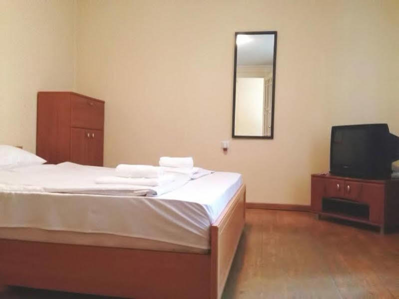 Sun Shine Apartments Jūrkalne Екстериор снимка